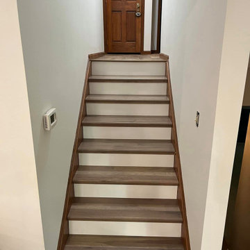 Hardwood Floors & Custom Interior Paint