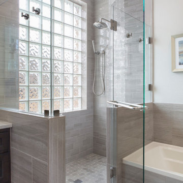 A Builder-Grade Master Bathroom Gets A Modern Upgrade