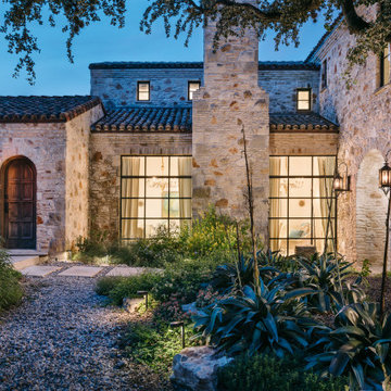 Island Knoll Residence