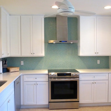Crackle Glass Kitchen Backsplash