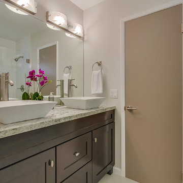 Tri-level Contemporary