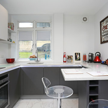 Small G Shaped Kitchen