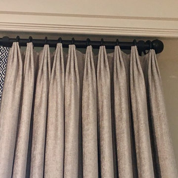 Drapery header