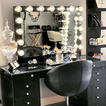 Hollywood Iconic Pro Vanity Mirror, Black, Clear Led Globe Bulbs, Non-Bluetooth