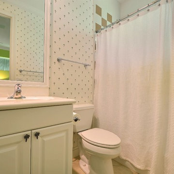 Rooms - Bathrooms - With Antique Chinese Design Elements