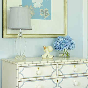 Mixing Modern with Traditional: Rowayton Home