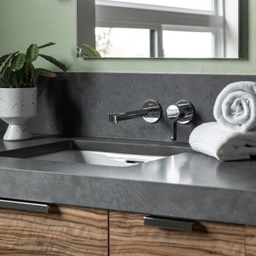 Modern Luxe Bathroom