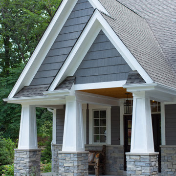 A storybook Cottage in Lake Geneva
