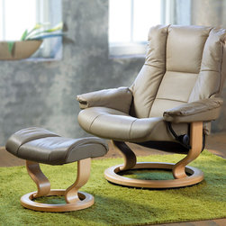 Kensington by Stressless - Recliner Chairs