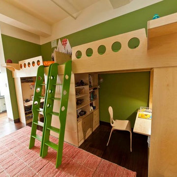 Nomad; Mirrored loft beds for two siblings