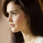 Sarah Lestari's photo