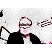 Maureen Johnson's photo
