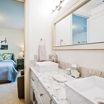 Parade of Homes: Attached Bath