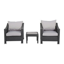 OUTDOOR SEATING