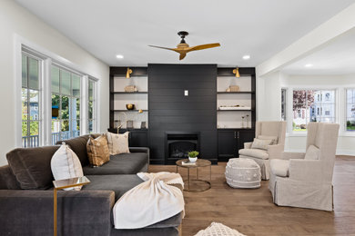 Example of a living room design in Philadelphia