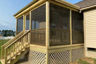 12’x12’ Screened Porch