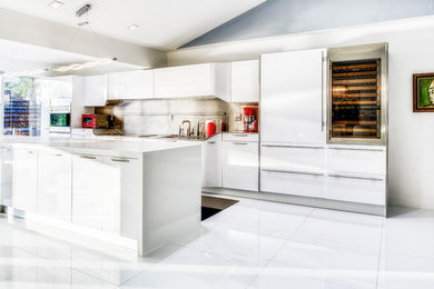 Inspiration for a coastal kitchen remodel in Miami