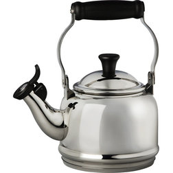 Traditional Kettles by Le Creuset