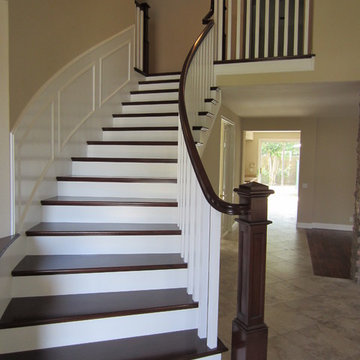 Craftsman paint and stain with Wainscoting