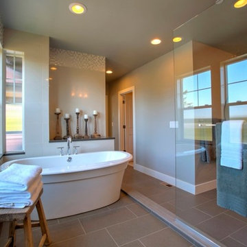 Greater Seattle Area | The Valencia Master Bath