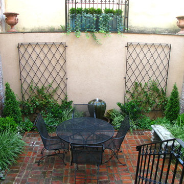 Queen Village Garden