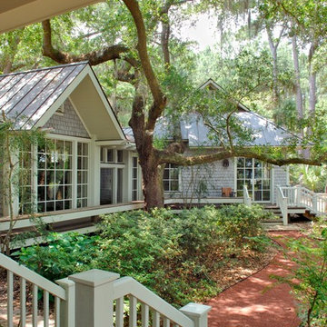 Runnette Home