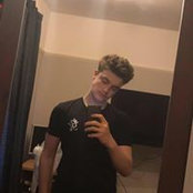 Luke Richards's photo