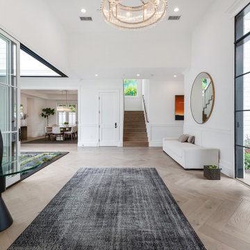 Cape Code Modern in Encino, CA