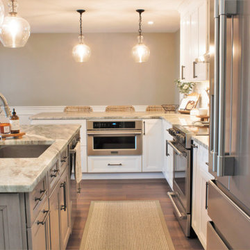 Fabuwood Onyx Kitchen by Lauren