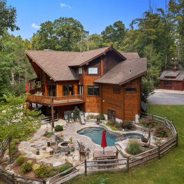 Freeform Pool in Coventry, CT