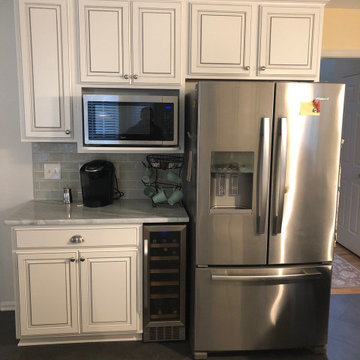 Traditional Kitchen Remodel Done in Snow with Pewter Glaze
