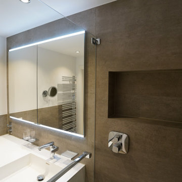 Aus einem Badezimmer wird ein Duschbad in München Perlach