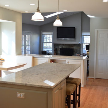 Banquette Custom Kitchen -- Days Farm Drive