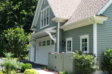 Traditional exterior home idea in Philadelphia