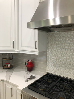 Backsplash to match Cambria Brittanicca? Help!