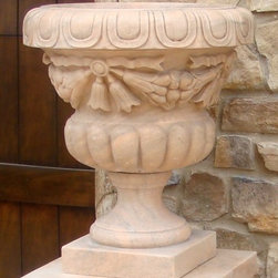 Planters and Urns - Products