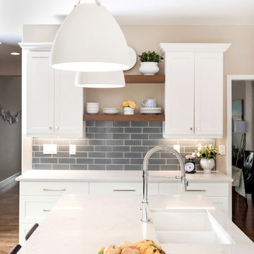 Contemporary and Colorful Kitchen