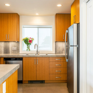 Mission Coach Home - Inverted Elegance