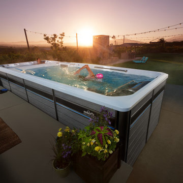 Endless Pools® E2000 Swim Spa
