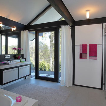 DAVINCI HAUS bathrooms