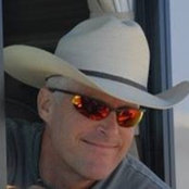 Bobby Bacon's photo
