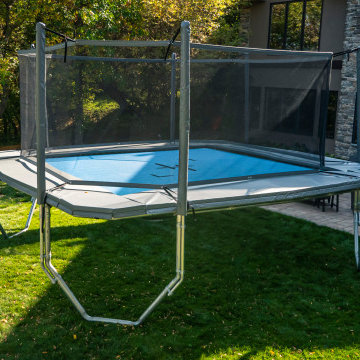 Hyper Trampoline