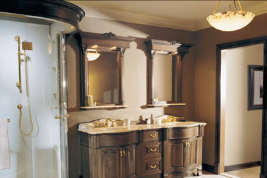 Example of a bathroom design in Calgary