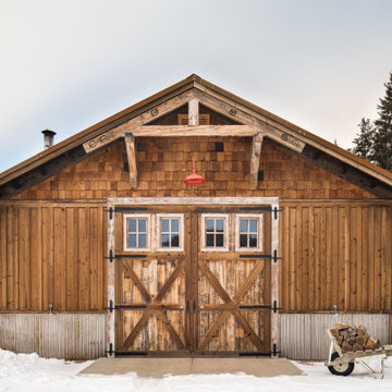 Cooney House and Outbuildings, Upper Green River