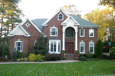 Inspiration for a timeless exterior home remodel in New York