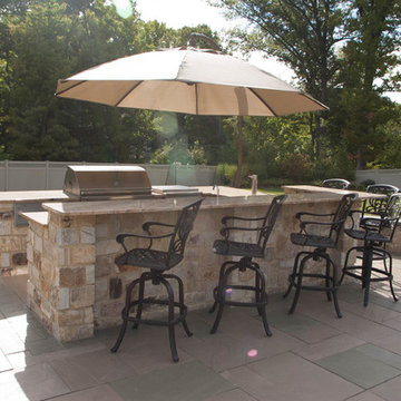 Raised Patio with Outdoor Kitchen