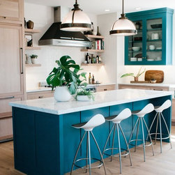 Benjamin Moore Paint Projects - Products