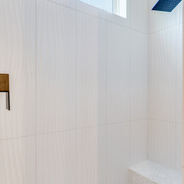 Modern: 3,694 ft², 4 BR/4.5 BA/1 ST