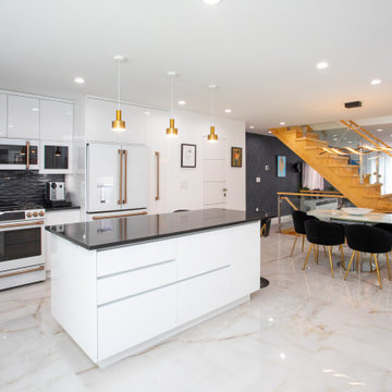 38 Foothill Staten Island