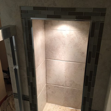 The anatimy of a "Bathroom Niche"